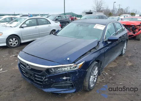 2018 Honda Accord Lx z USA, uszkodzony, nr VIN 1HGCV1F14JA069307